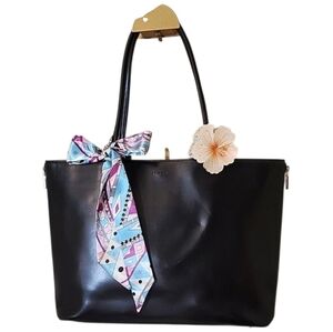 FURLA Black Leather Tote Made In Italy With Zipper Expander